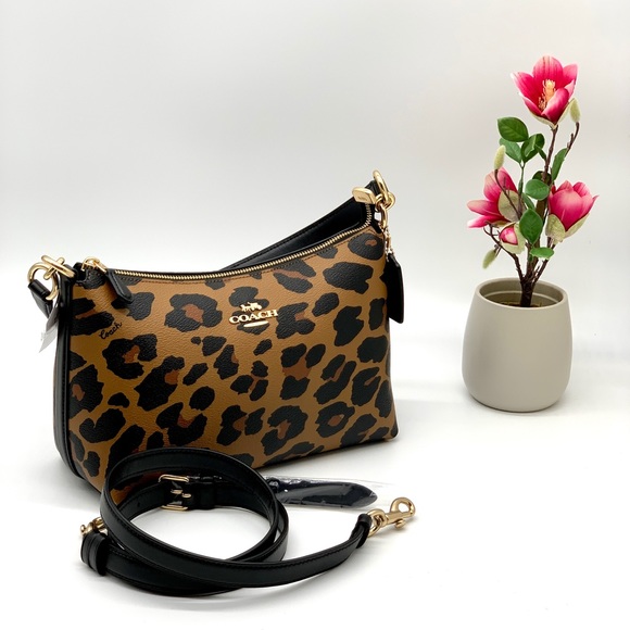 Coach Shoulder Bag With Leopard Print - Picture 2 of 16